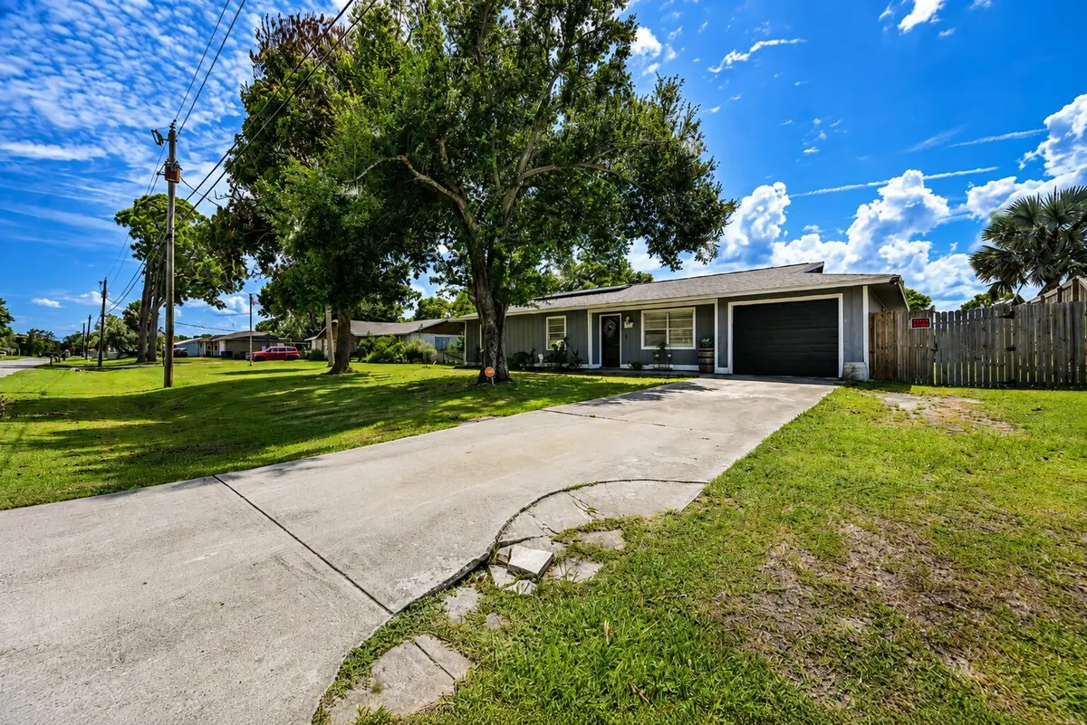 BE8F7C8B-753E-4ECD-BDE3-016FA1D59279 at 4703 Myrtle Drive, Fort Pierce