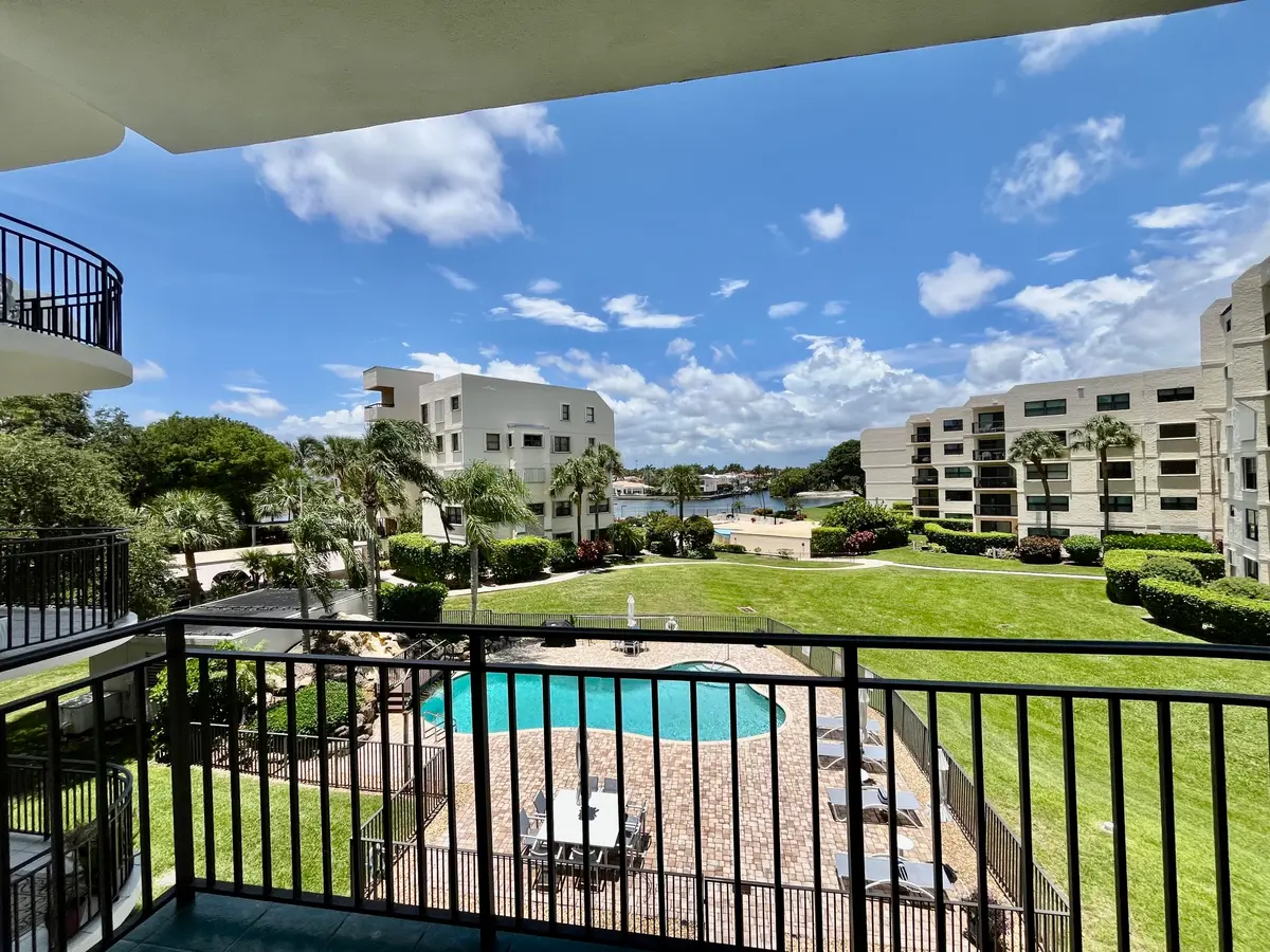 Views at 370 GOLFVIEW Road 302, North Palm Beach