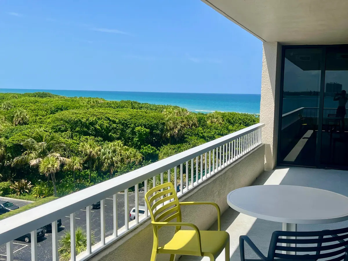 Views at 5550 N OCEAN Drive 6D, Singer Island