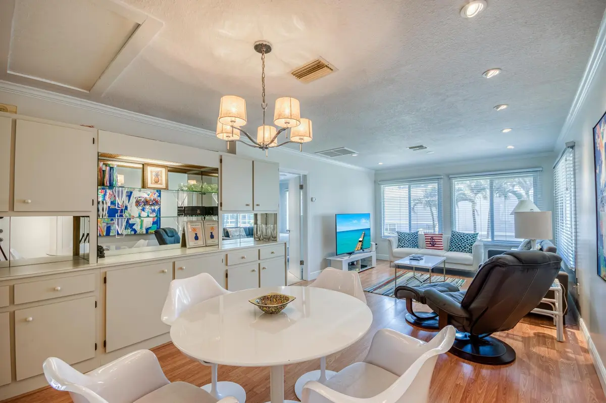IMG-12 at 1501 NE Ocean Boulevard 8, Stuart