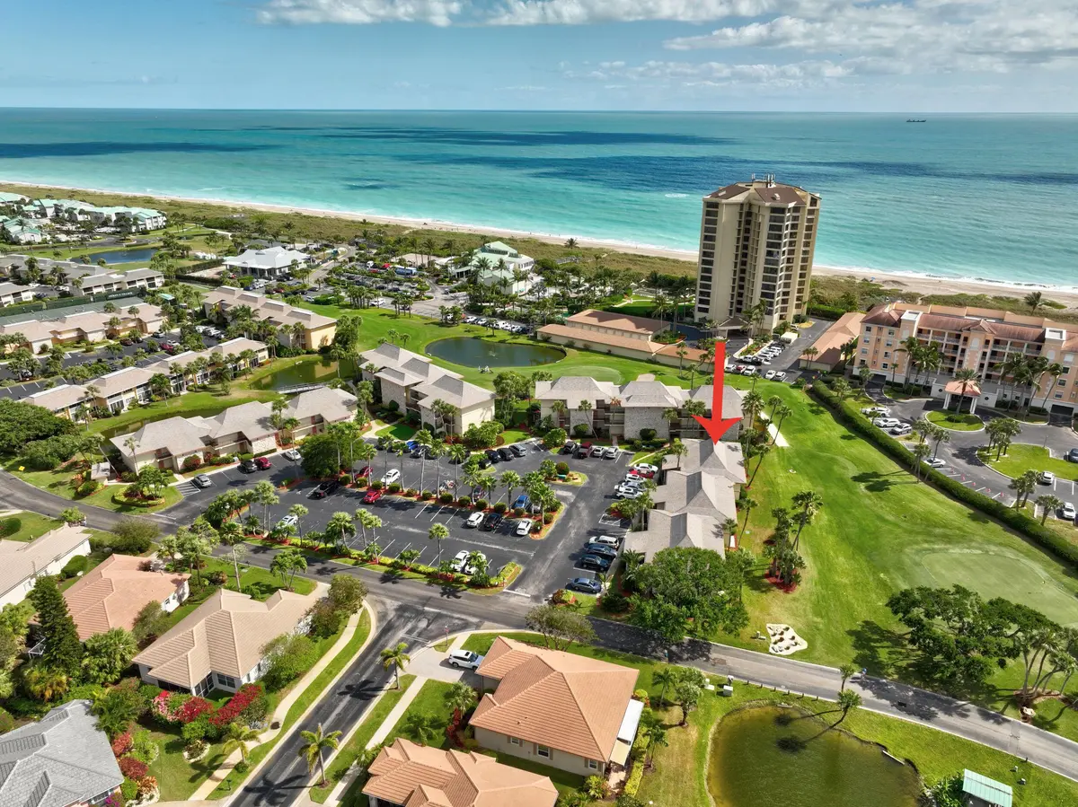 NEAR OCEAN POOL RESTAURANT TIKI BAR at 2400 S OCEAN Drive 926, Fort Pierce