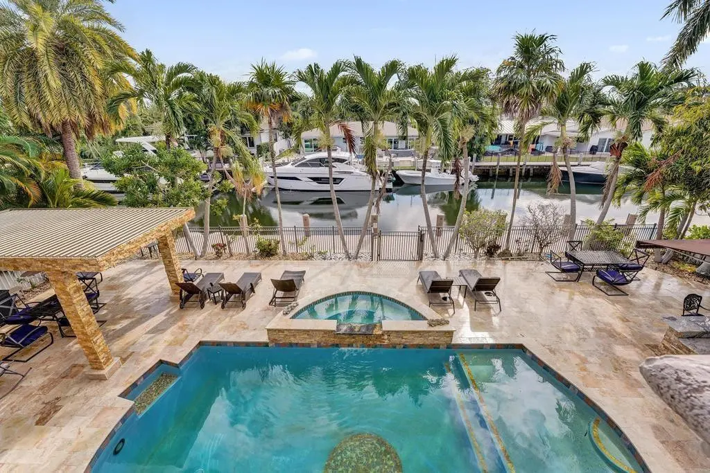 Photo 3 at 2340 NE 47TH Street, Lighthouse Point
