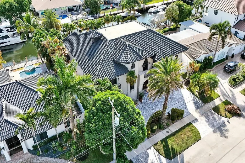Photo 5 at 2340 NE 47TH Street, Lighthouse Point