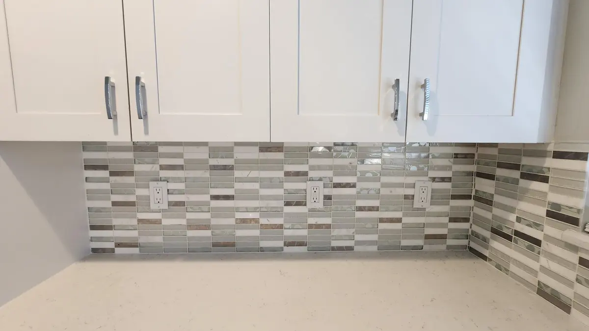 Attractive backsplash at 8783 SE HOBE RIDGE Avenue, Hobe Sound