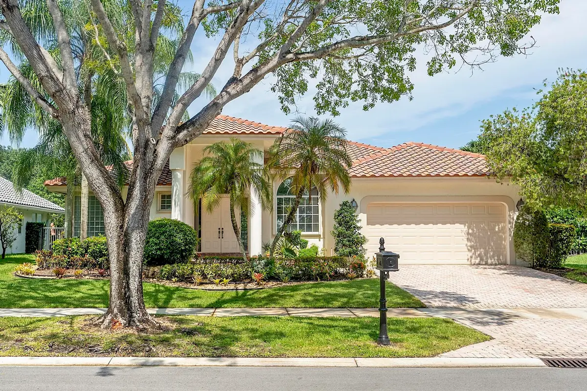 875 Bayside Lane weston FL- - 010 at 875 Bayside Lane, Weston