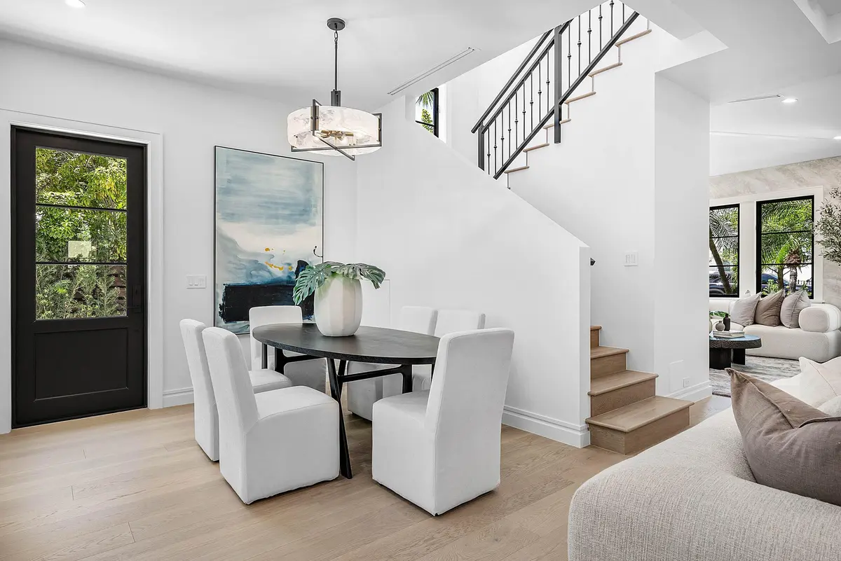014-230PershingWay-WestPalmBeach-FL-3340 at 230 Pershing Way, West Palm Beach