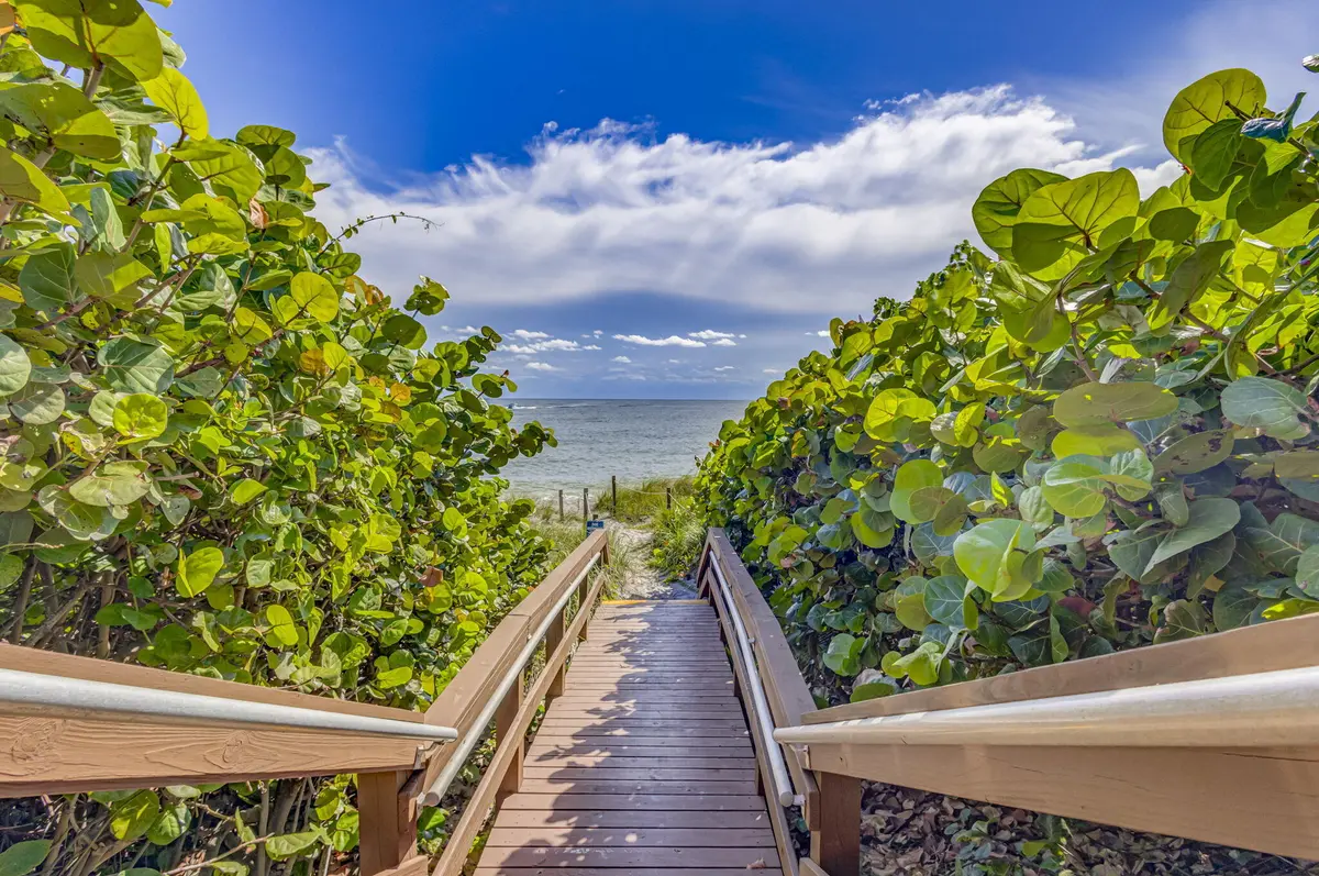 Beach Access at 400 Ocean Trail Way 408, Jupiter