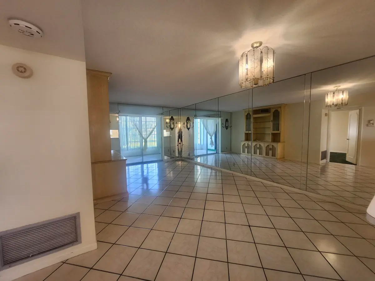Dining /Living room View at 230 NE 26th Avenue 209, Boynton Beach