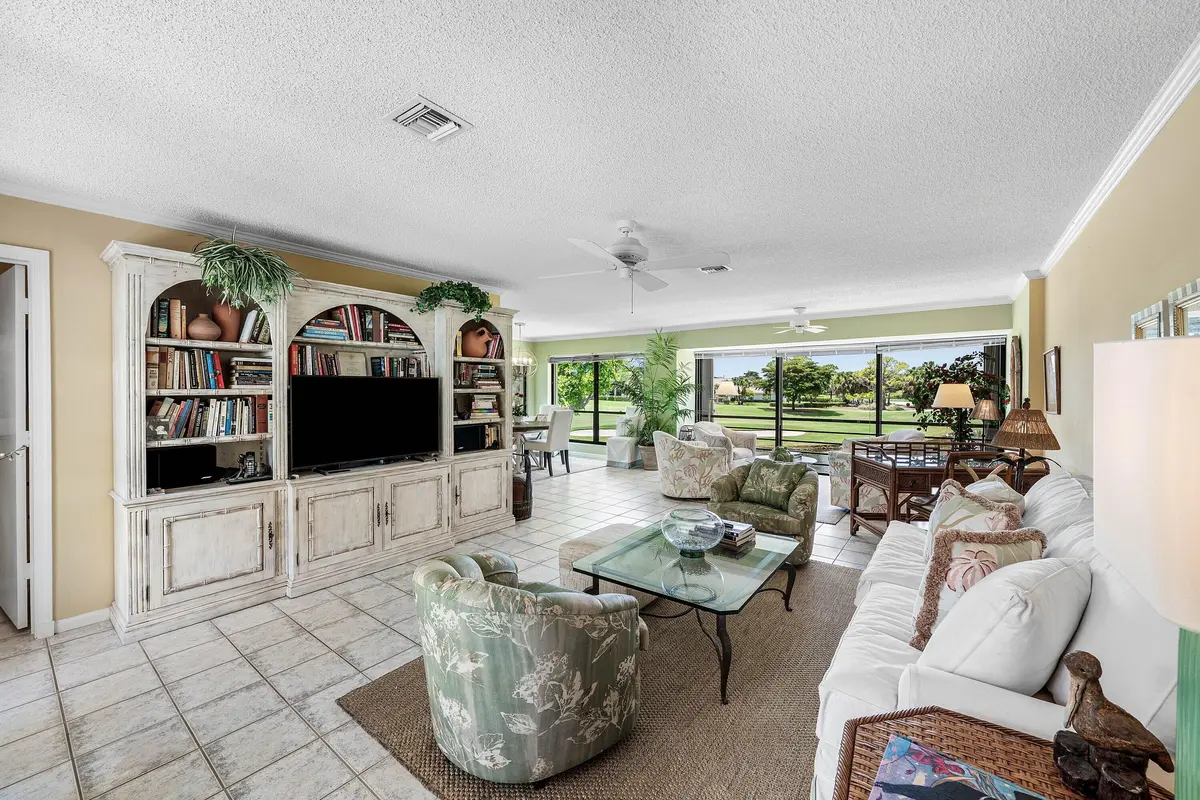 Interior living area at 3625 Quail Ridge Drive Bobwhite A, Boynton Beach