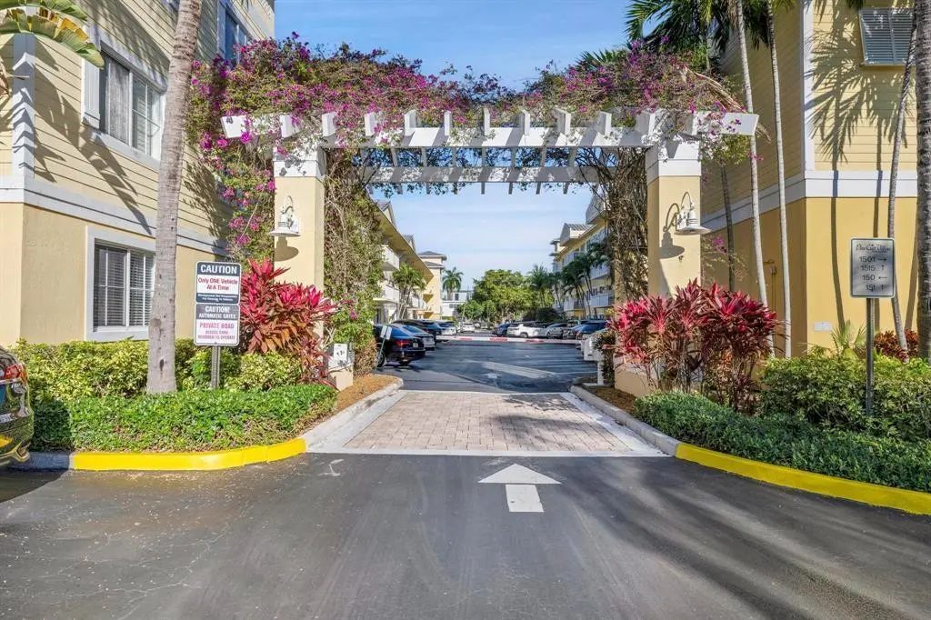 Photo 2 at 151 NE 16TH Avenue 374, Fort Lauderdale
