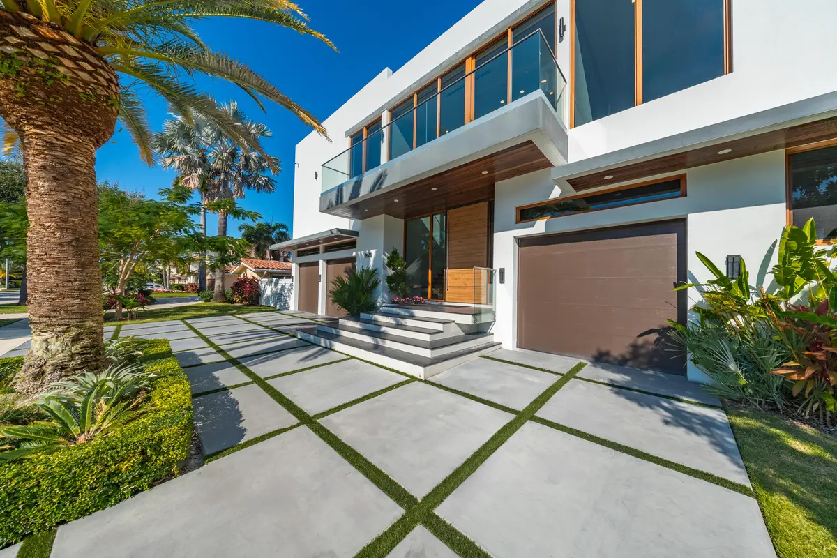 Mls-Res--10 at 2631 NE 48TH Court, Lighthouse Point