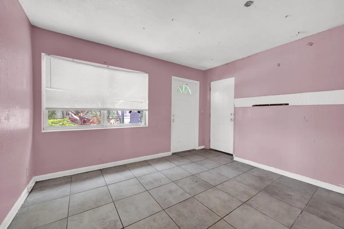 02_DSC07831_mls at 111 Ocean Parkway, Boynton Beach