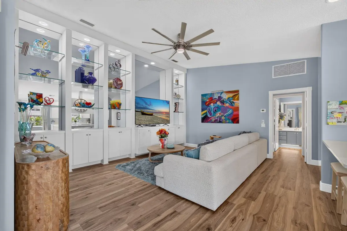 4-Living Rm at 4089 Old Oak Drive, Palm Beach Gardens