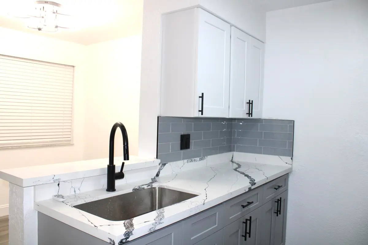 IMG_3329 at 2820 N Oakland Forest Drive 106, Oakland Park