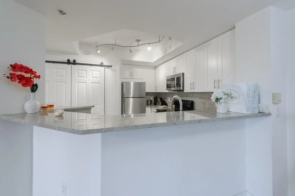 Kitchen at 780 S Sapodilla Avenue 206, West Palm Beach