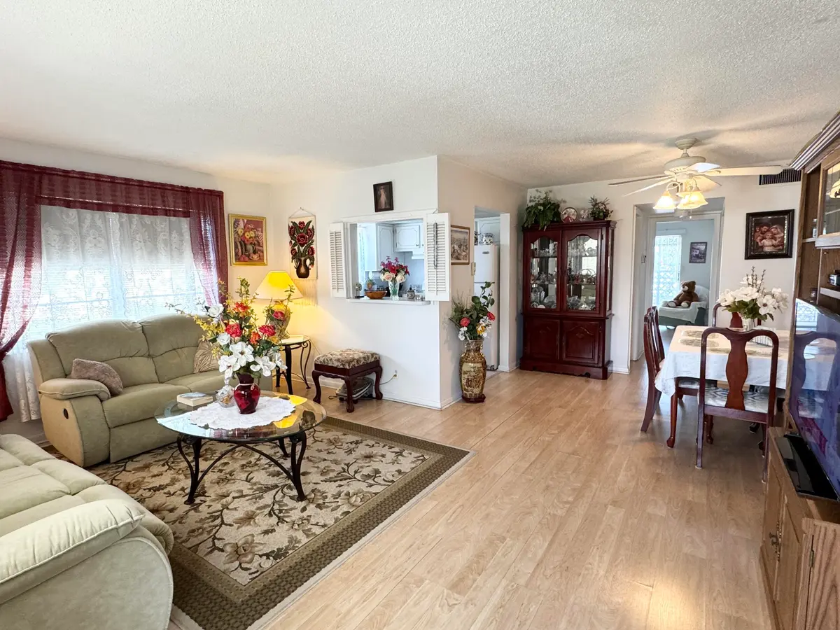 living room at 148 Bedford F, West Palm Beach