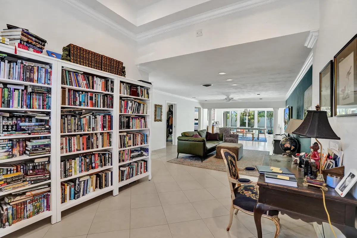 DSC09587 at 2756 NE 35th Street, Fort Lauderdale