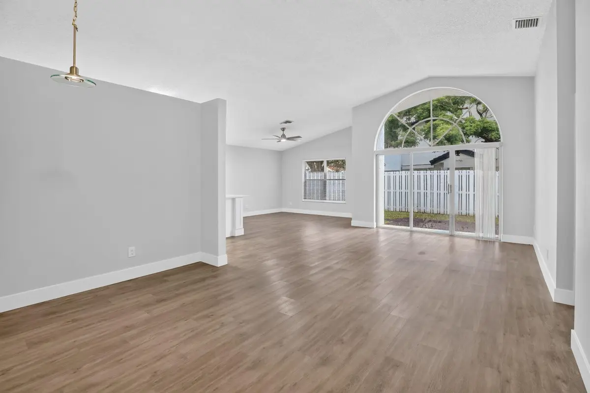 4-web-or-mls-_A7A8461 at 1371 SW 181ST Avenue, Pembroke Pines