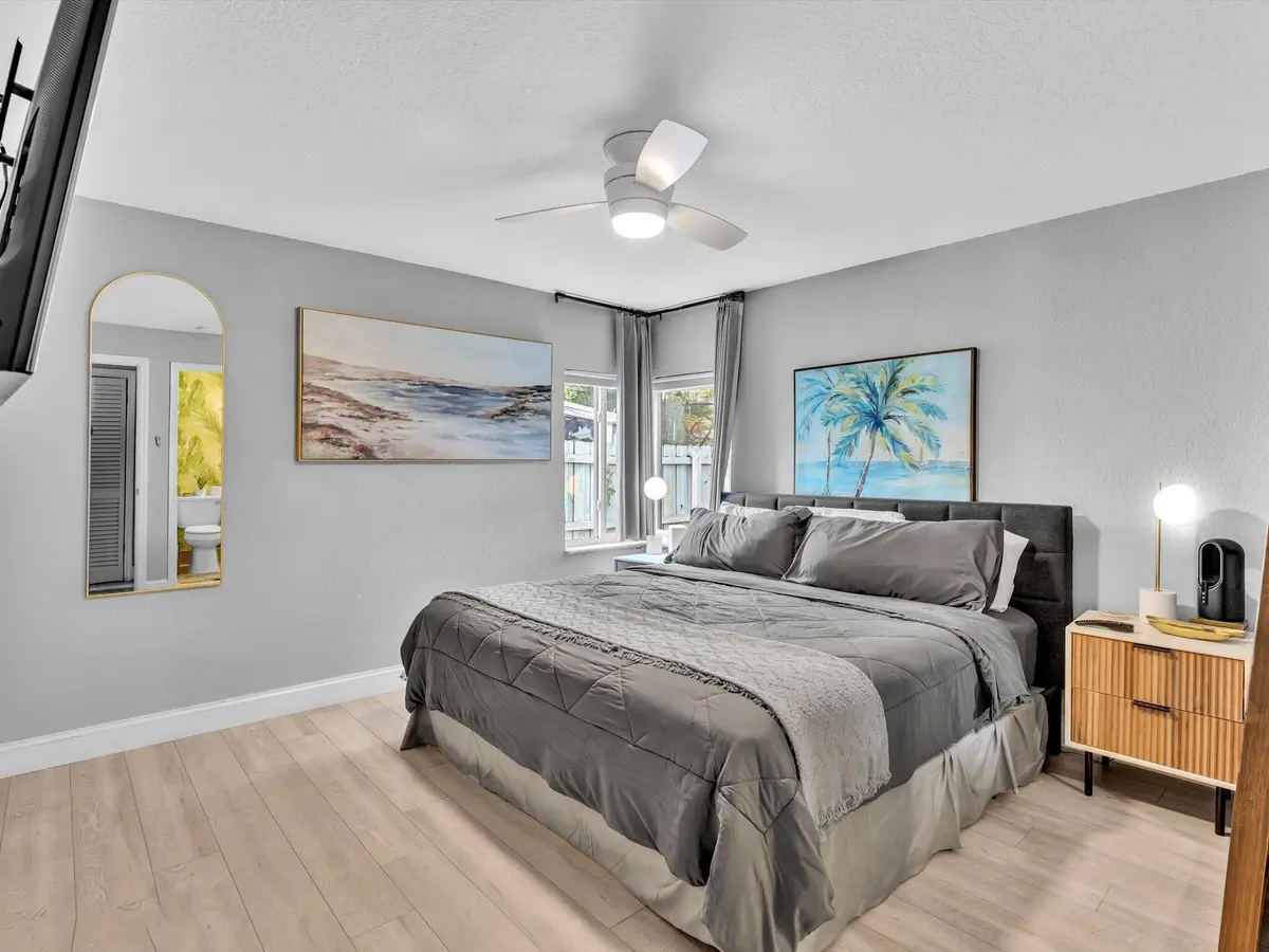 10-FPP00040 at 5365 N Andrews Avenue, Oakland Park