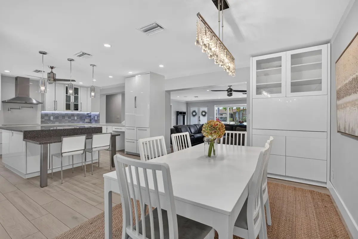 31-web-or-mls-1270-1069 at 1270 SE 14th Court, Deerfield Beach