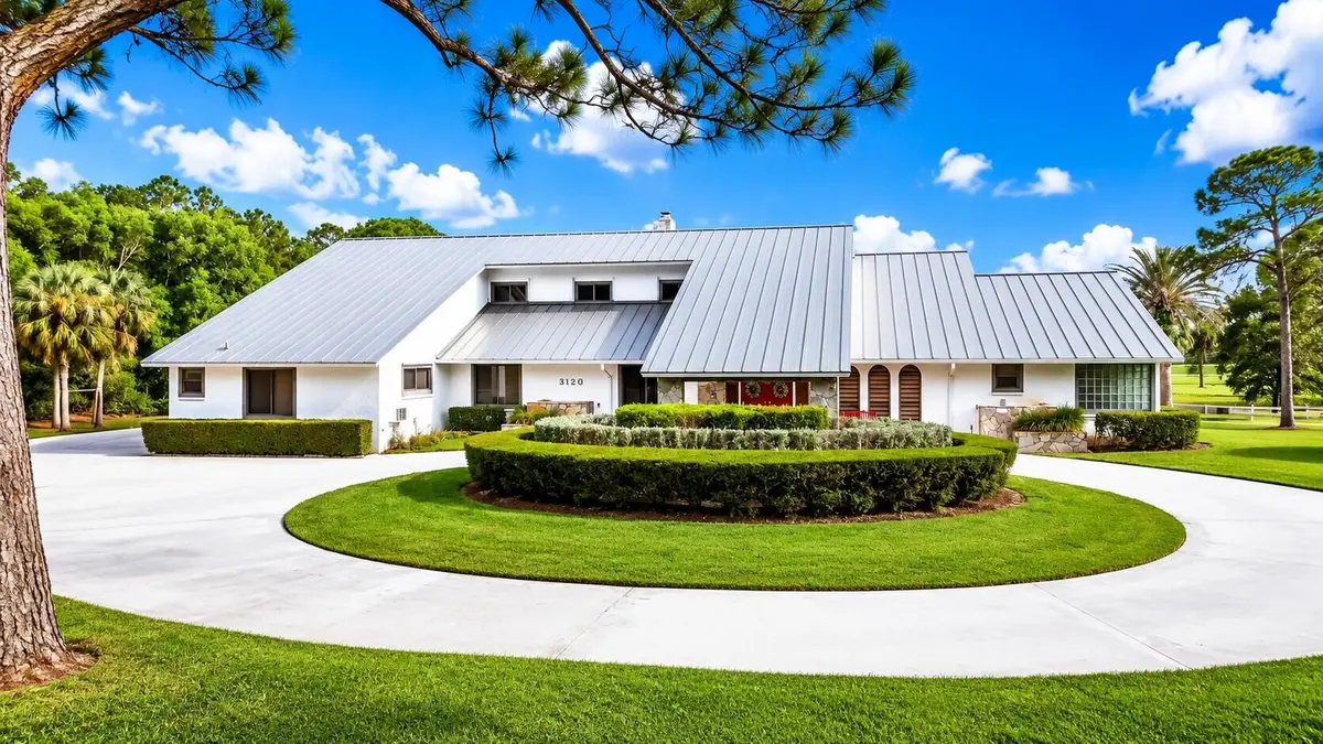 front 2 at 3120 SE Downwinds Road, Jupiter