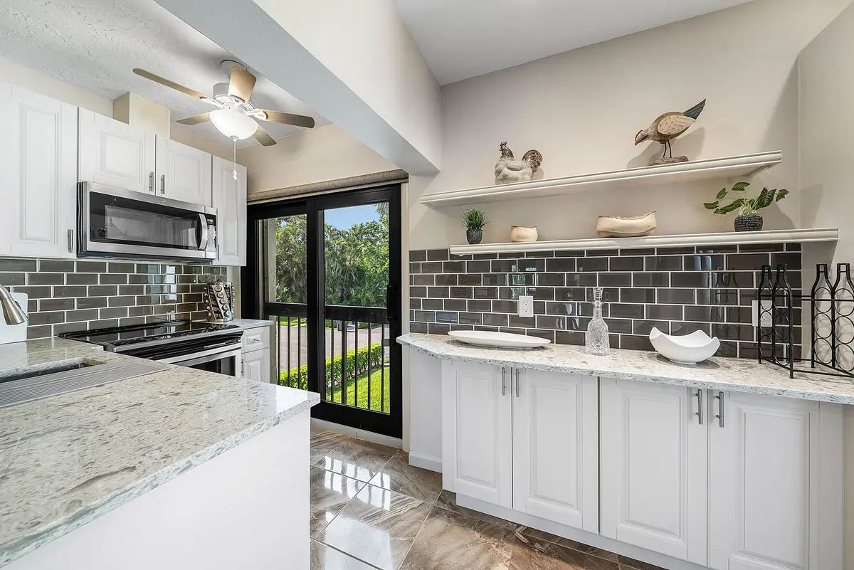 Kitchen at 11355 Pond View Drive D202, Wellington