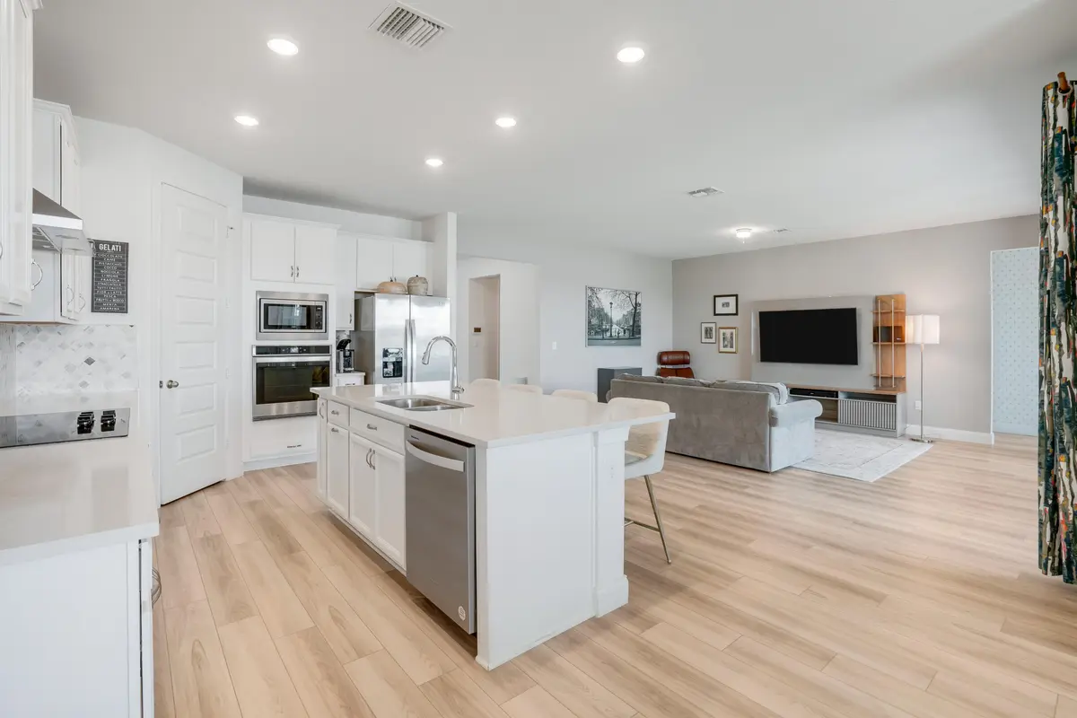 Kitchen at 6801 NW Cloverdale Avenue, Port St. Lucie