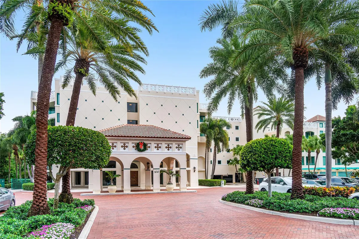Photo 1 at 100 SE 5th Avenue 110, Boca Raton