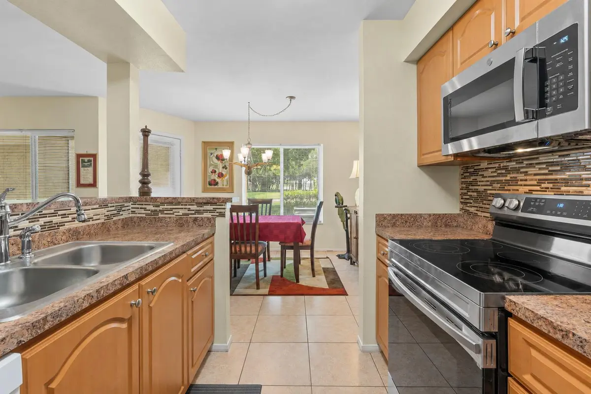 Kitchen/Dining at 2361 NW 33rd Street 603, Oakland Park