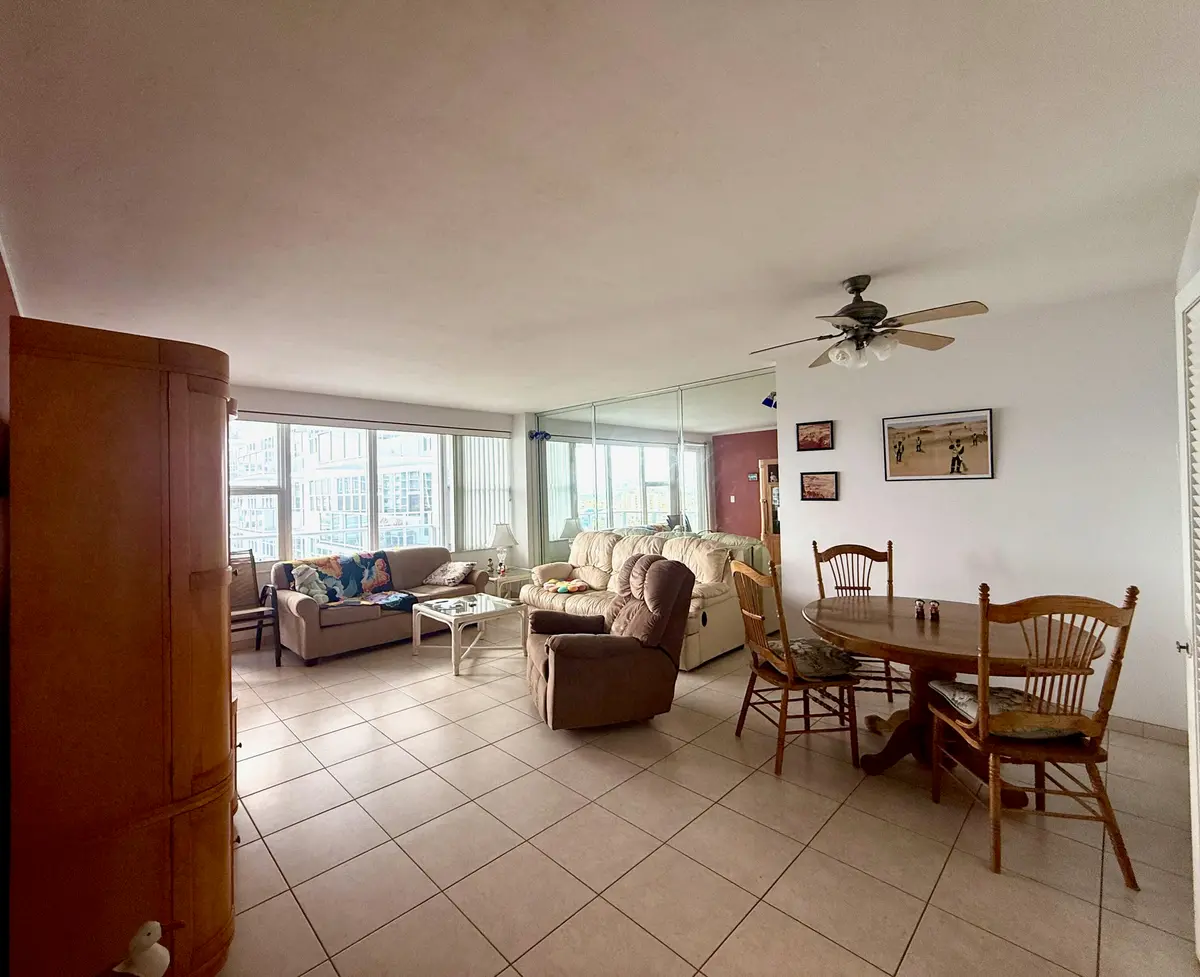 IMG_5018 at 3333 NE 34th Street 1418, Fort Lauderdale