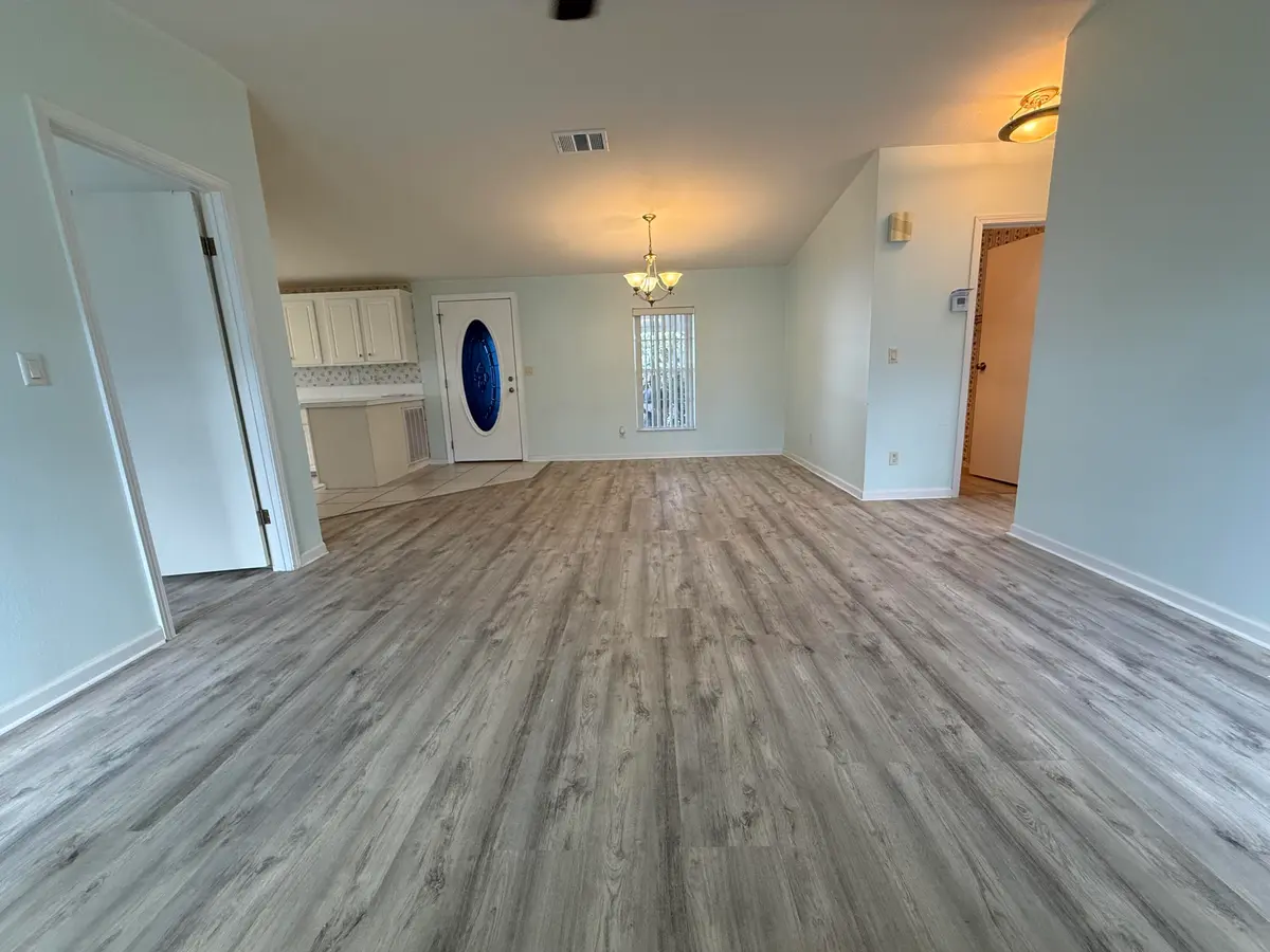 IMG_1391 at 294 Kingfisher Avenue, Fort Pierce