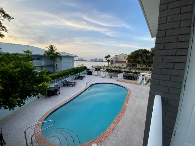 IMG_1175 at 120 Lehane Terrace 305, North Palm Beach