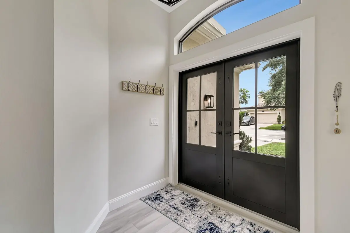 Photo 5 at 6041 SW 195TH Avenue, Pembroke Pines