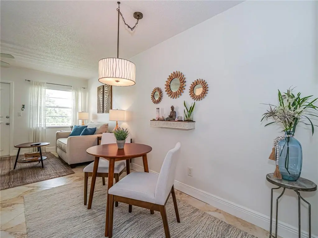 75 Royal Oak Court 204, Vero Beach, FL – photo 7