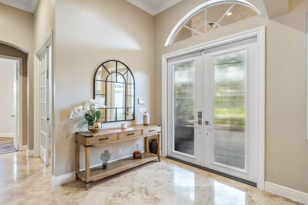Entry at 4675 Manderly Drive, Wellington