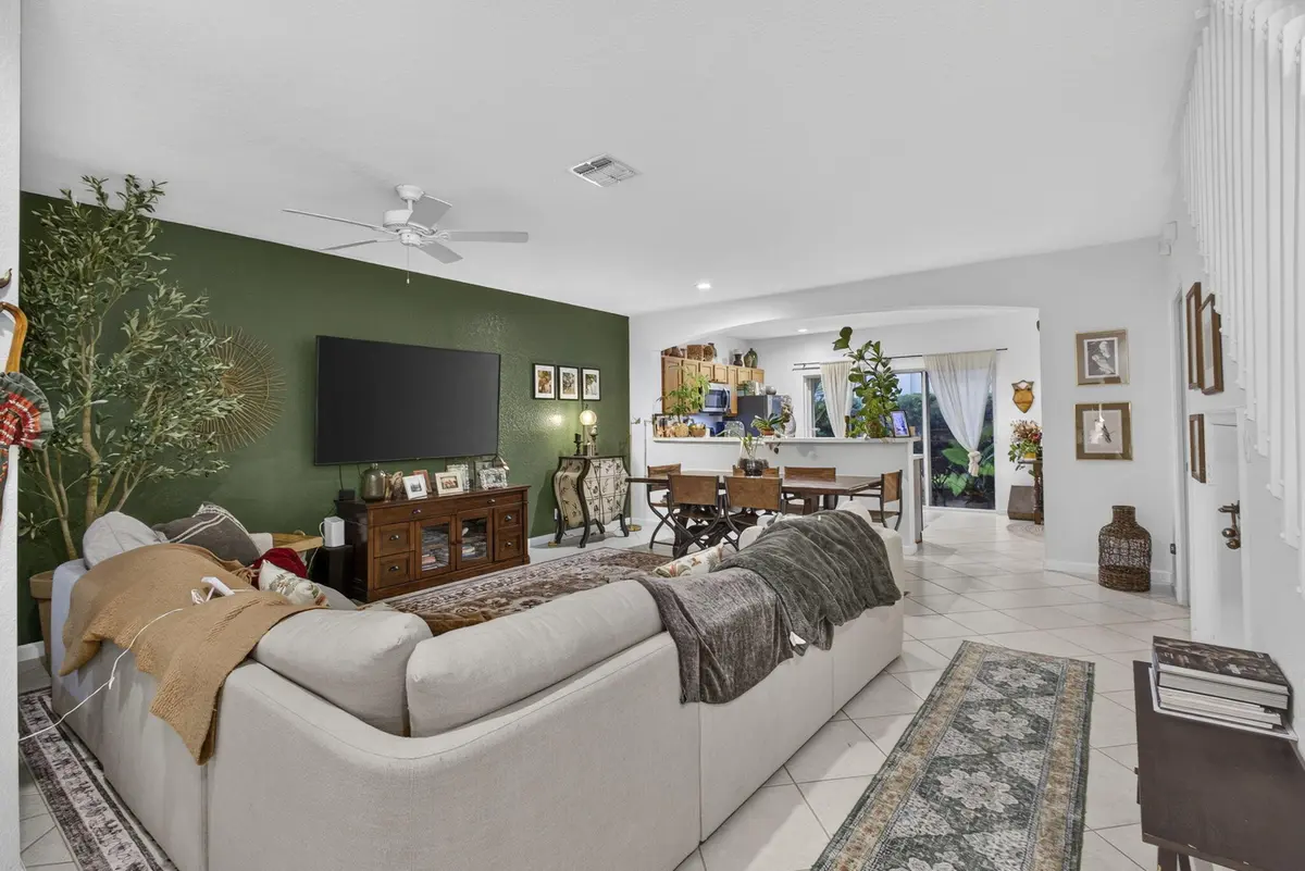 9-web-or-mls-BS1A6538 (1) at 13433 Georgian Court, Wellington