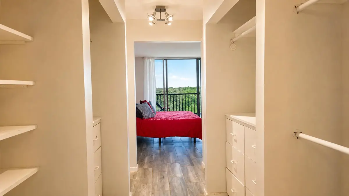 New 5 at 16300 GOLF CLUB Road 613, Weston