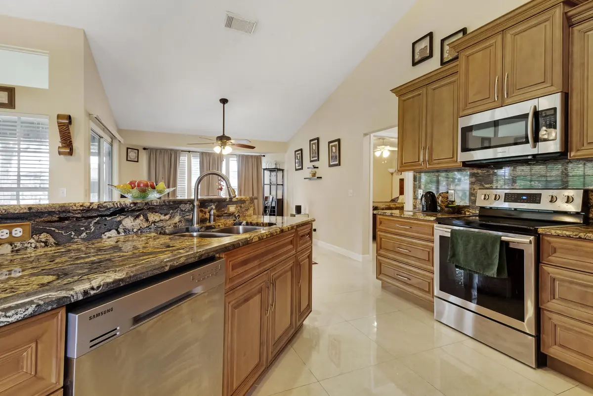Kitchen at 574 SW Fairview Avenue,