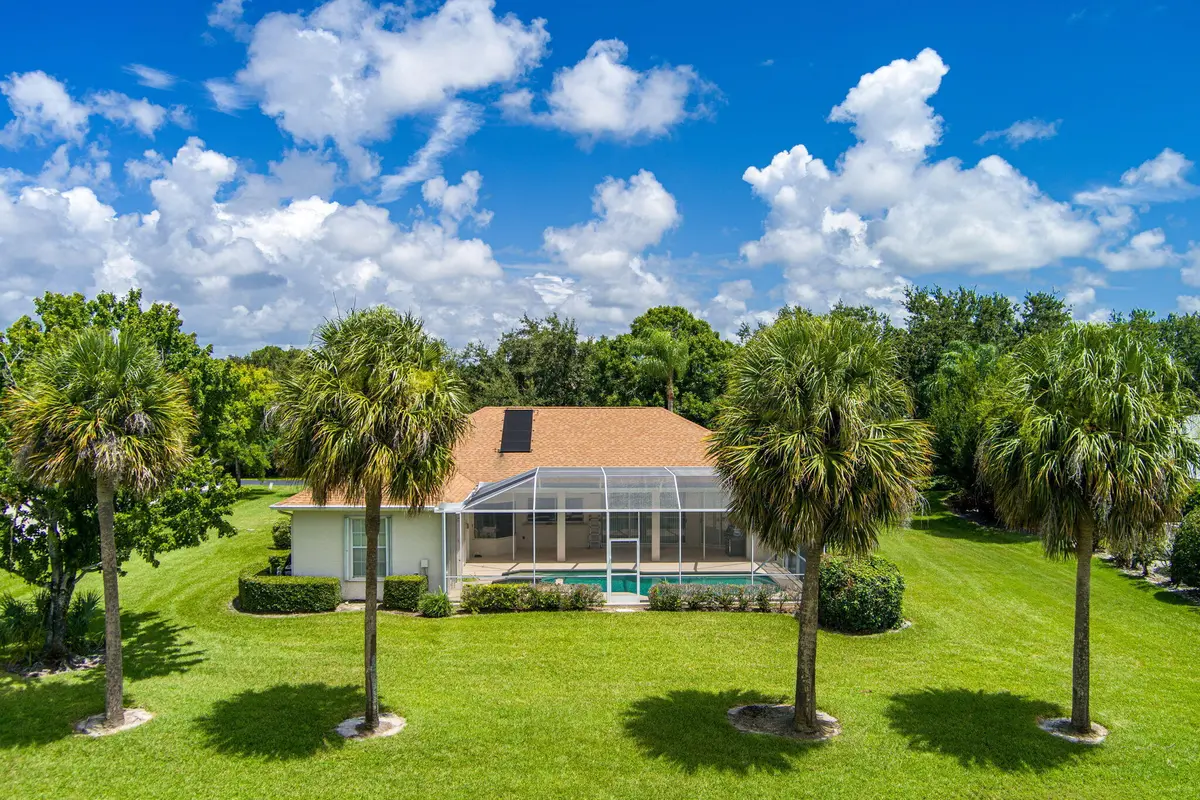 MAX_0028 at 2624 SW River Shore Drive,