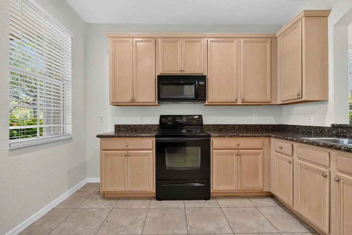 7-web-or-mls-_MLP2963 at 158 W Thatch Palm Circle, Jupiter