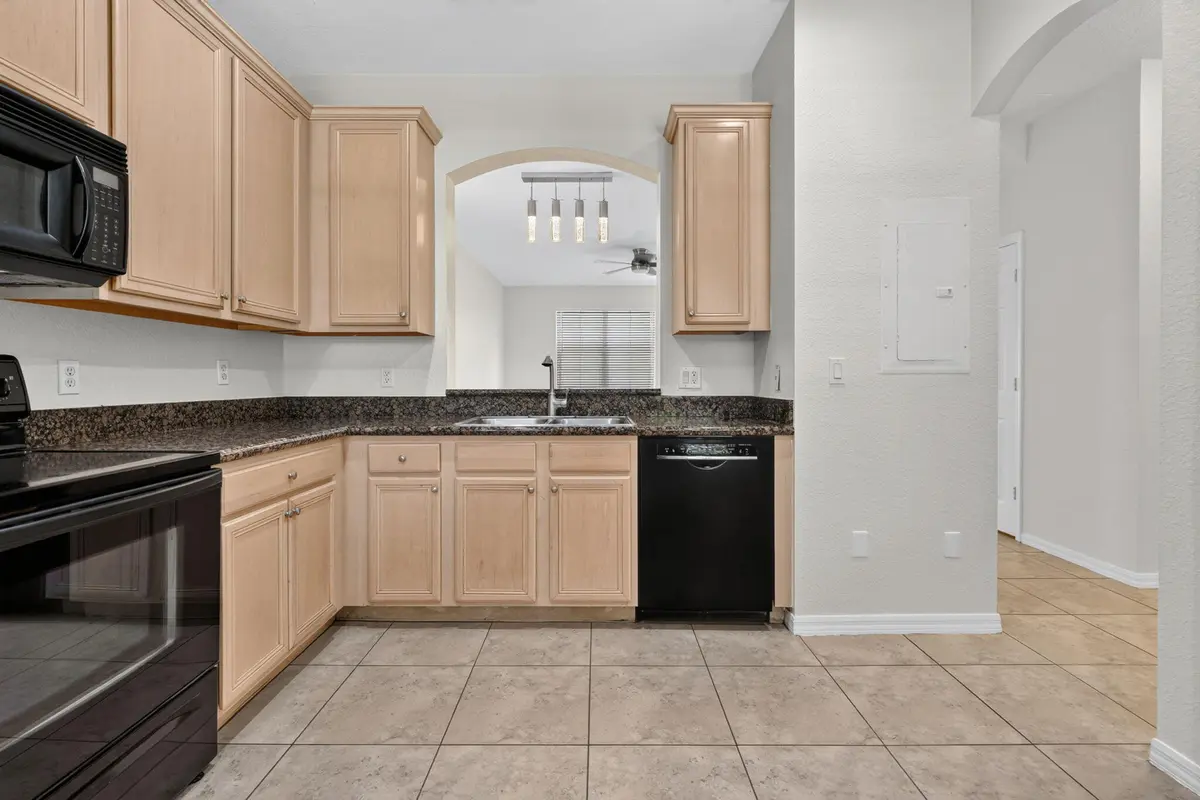 9-web-or-mls-_MLP2974 at 158 W Thatch Palm Circle, Jupiter