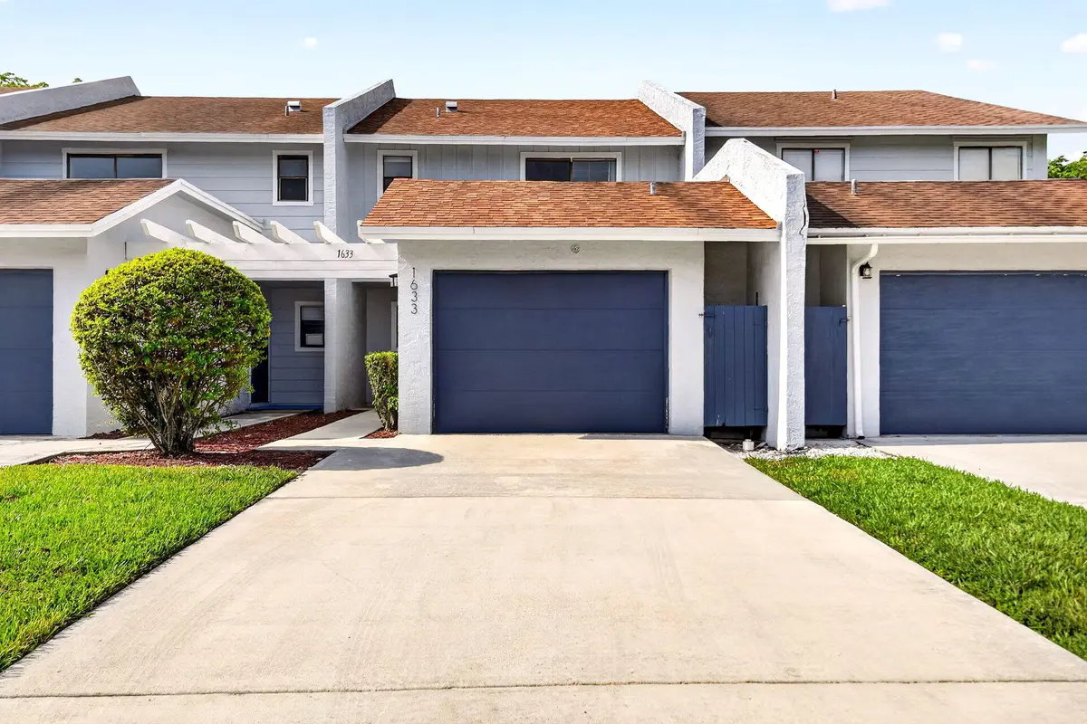 Exterior Front at 1633 Woodbridge Lakes Circle 1633, West Palm Beach
