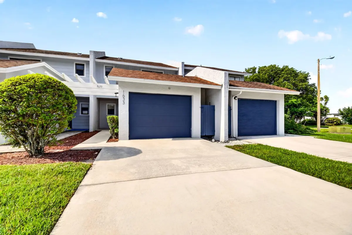Exterior Front at 1633 Woodbridge Lakes Circle 1633, West Palm Beach