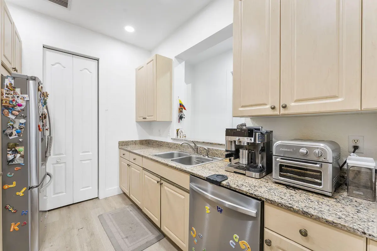 14-web-or-mls-DSC06102 at 4414 MORGAN Lane, Davie