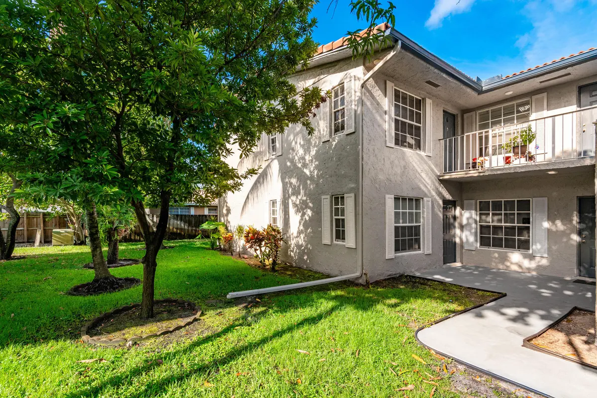 0-3 at 8830 W SAMPLE Road 3, Coral Springs