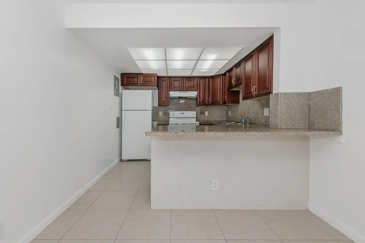 0-8 at 8830 W SAMPLE Road 3, Coral Springs