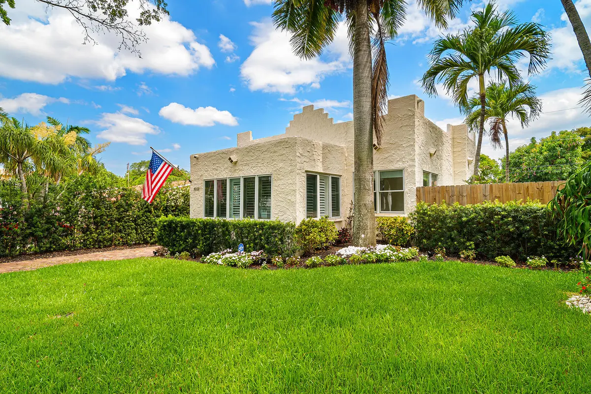 Front Elevation at 813 Avon Road, West Palm Beach