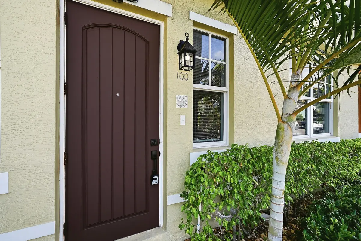 06_dsc00533 at 219 N L Street 100, Lake Worth Beach