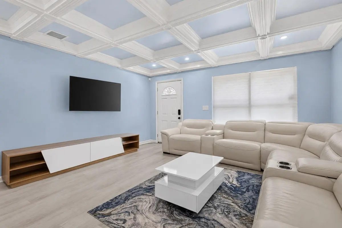 Interior at 2220 N 47th Avenue, Hollywood