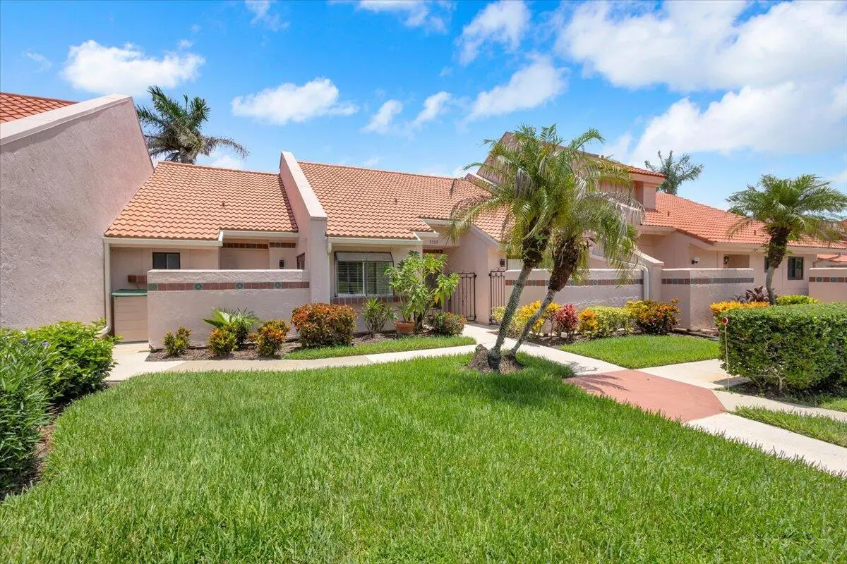 07-GG3A5173 at 3303 SE Sandpiper Circle, Port St. Lucie
